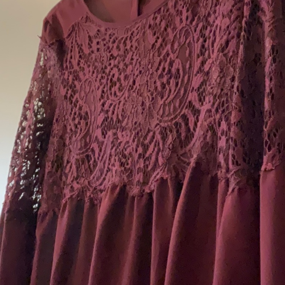 New York & Company Burgundy Lace Women's Top - Picture 4 of 5